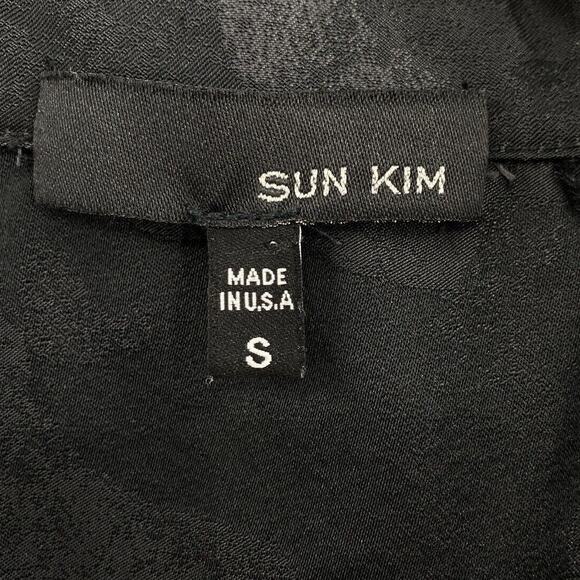 Sun Kim Crop Jacket size Small Black Camo pattern Artsy Snap Details Full Zip - Picture 9 of 11